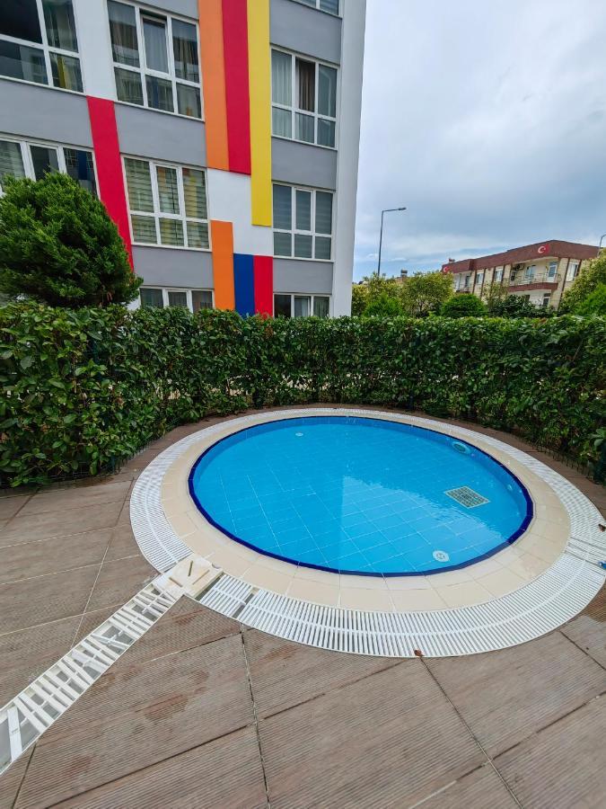 Selin'S Apartment With Pool View アンタルヤ エクステリア 写真